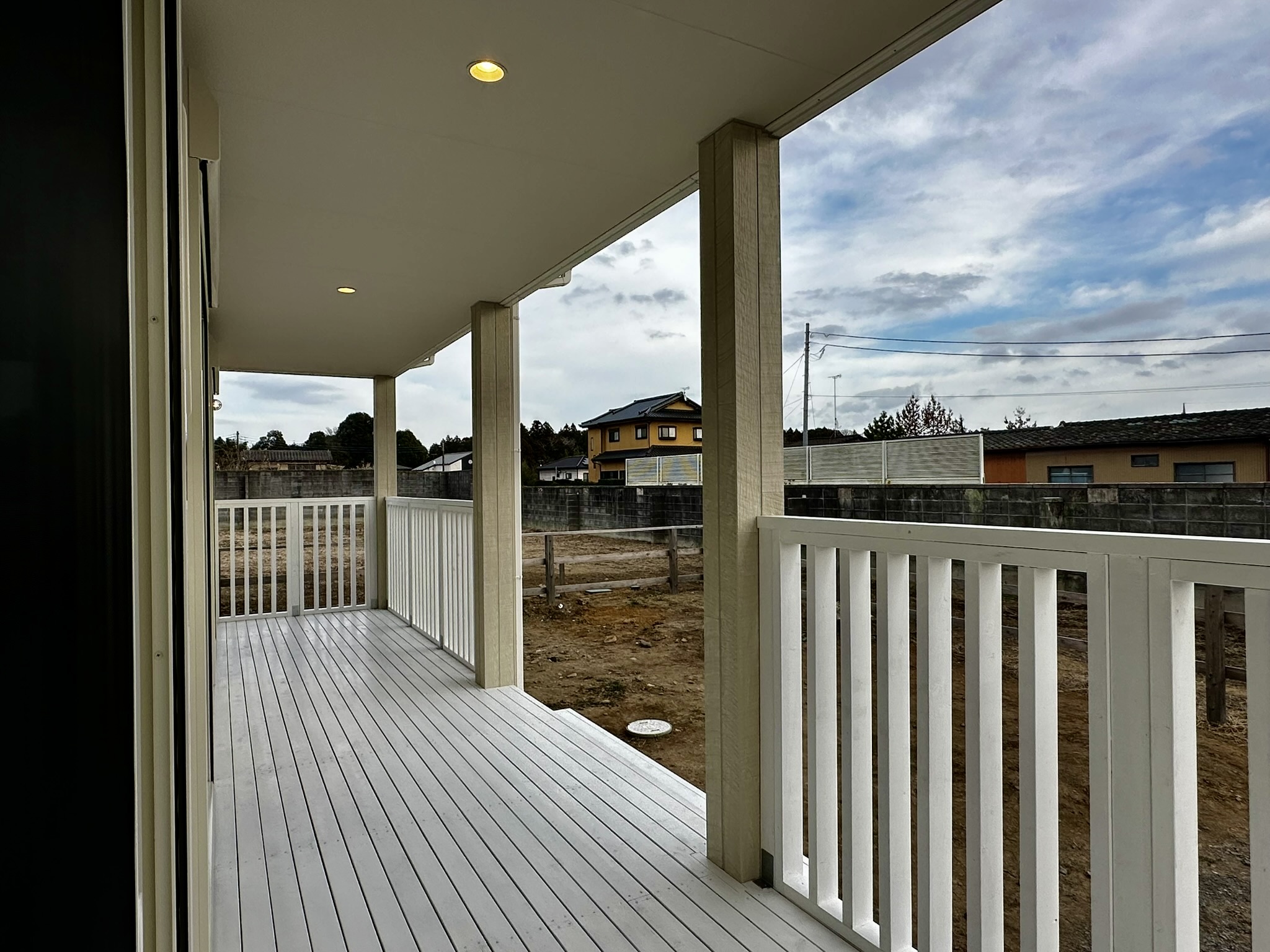 家のおしゃれ度を高めるウッドデッキのつく･･･